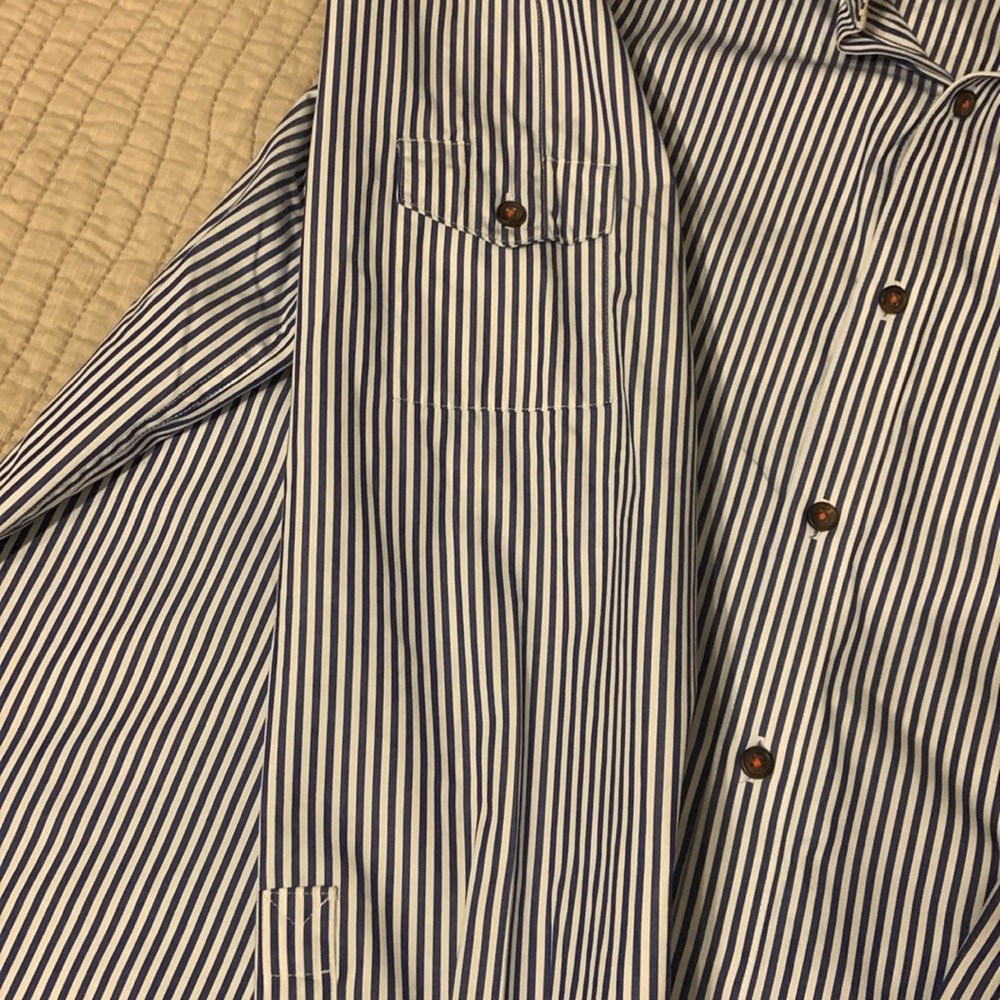 MICHAEL Michael Kors blue and white pinstripes shirt. - Picture 4 of 12